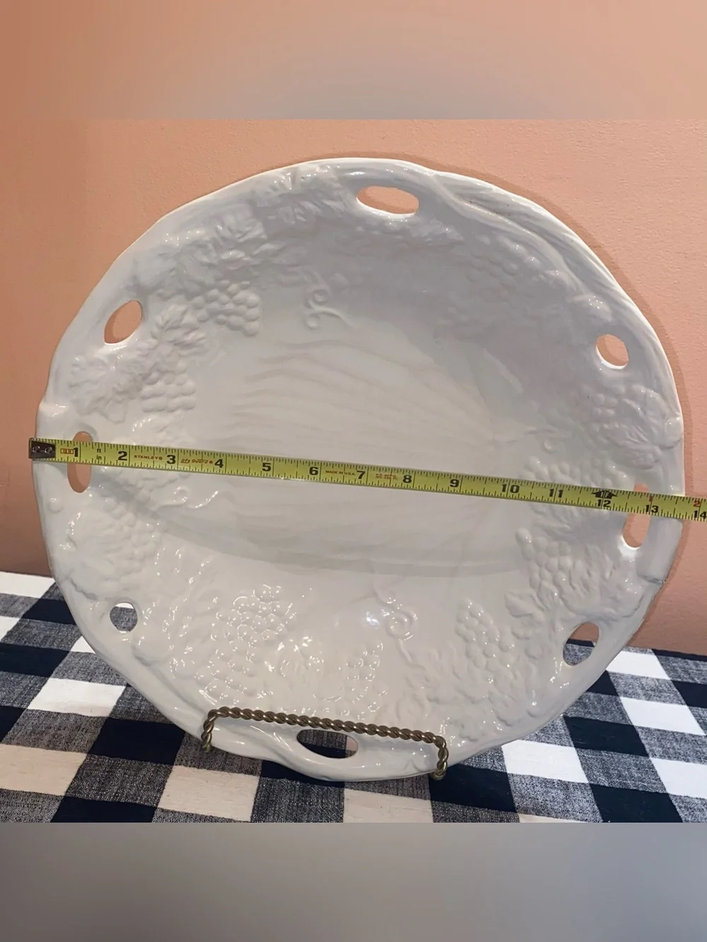 VINTAGE CENTURY Round Fruit Themed Embossed  Serving/Display Bowl WHT 13-1/2”